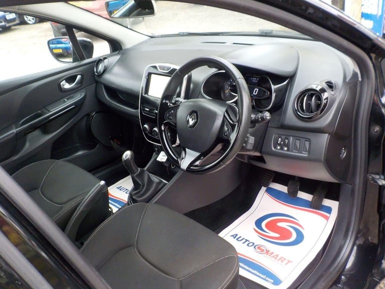 2015 Renault Clio 1.2 16V Dynamique MediaNav 5dr HATCHBACK PETROL Manual