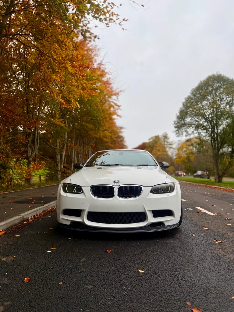 2010 BMW M3 DCT V8 E93 CONVERTIBLE ALPINE WHITE FOX RED