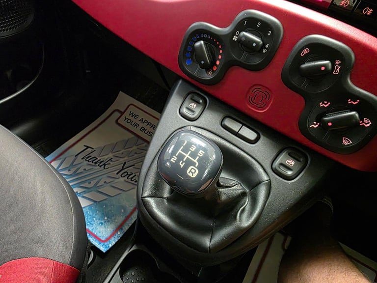 FIAT PANDA 1.2 Panda 1.2 69 Bhp Lounge Grey Manual WARRANTY 12 MONTHS MOT