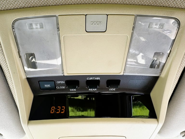 NISSAN ELGRAND FACE LIFT CAMPER VAN 3.5 V6 PETROL FULL SIDE KITCHEN CONVERSION