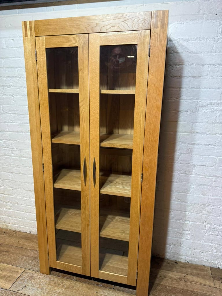 Oak furniture land display cabinet with free local delivery 