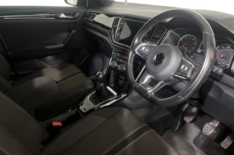 2021 21 VOLKSWAGEN T-ROC 1.5 TSI EVO BLACK EDITION SUV 5DR PETROL MANUAL EURO 6 