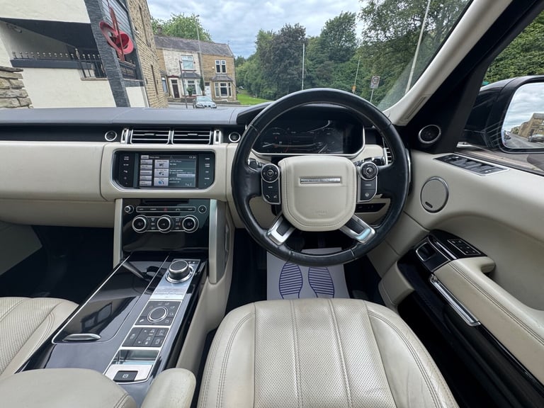 2015 Land Rover Range Rover 3.0 TDV6 Vogue 4dr Auto ESTATE Diesel Automatic