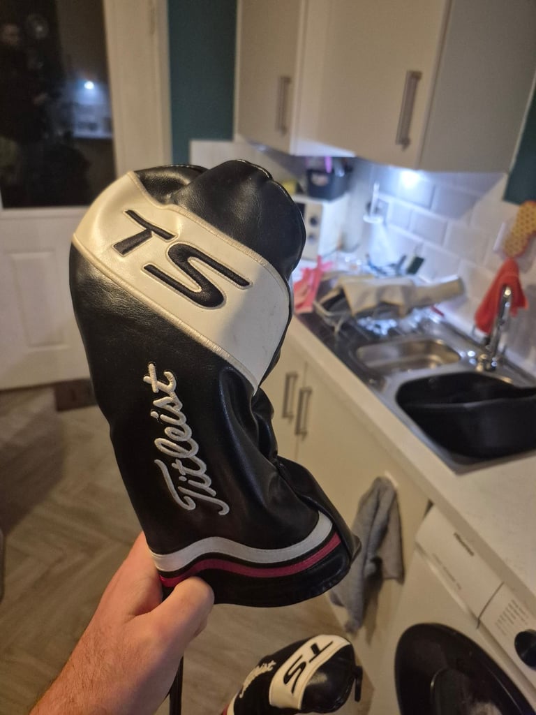 Full set titleist irons,driver, 3 wood, hybrid, mizuno rusty wedges and titleist bag 