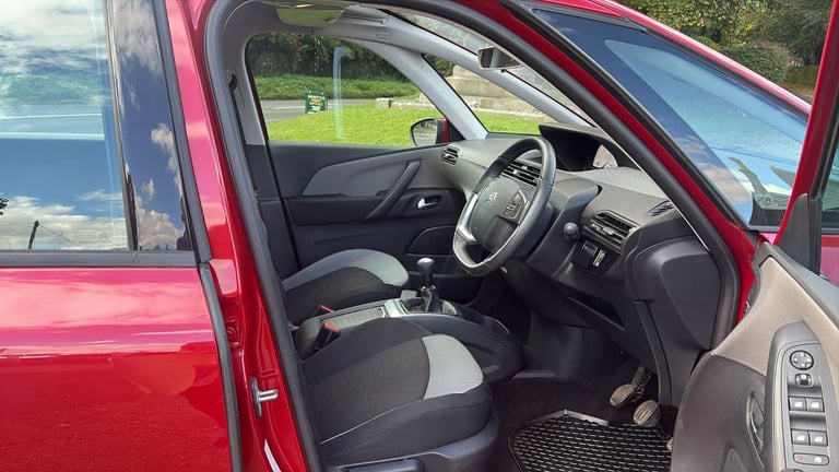 Citroen C4 Picasso VTR+, MPV, 2015, Manual, 1560 (cc), 5 doors - Fresh MOT, FSH, ULEZ, CHEAP £20 TAX