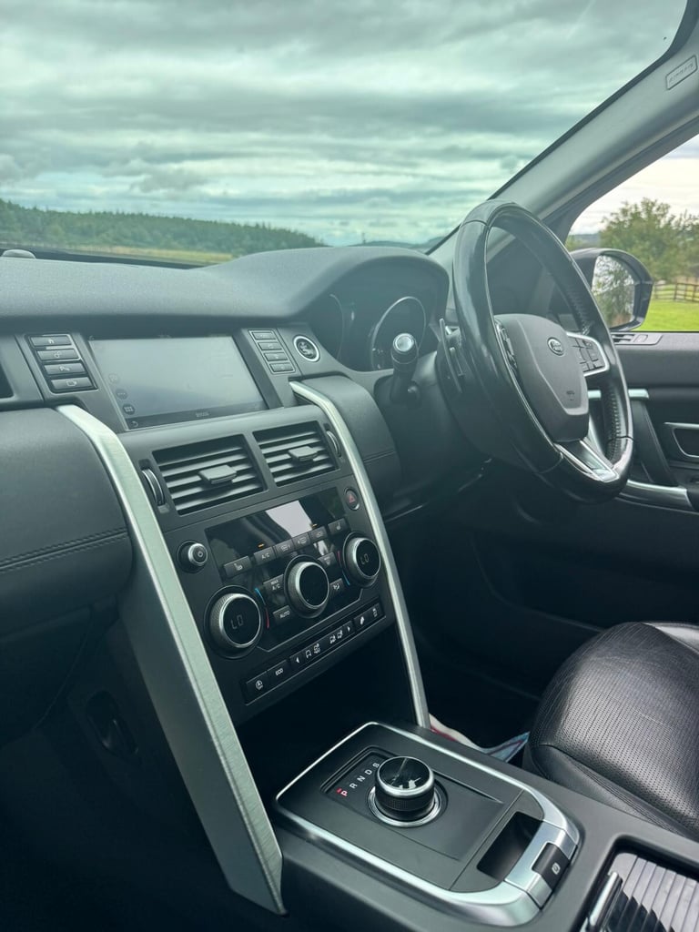 LAND ROVER DISCOVERY SPORT 2.0 TD4 SE Tech 2018