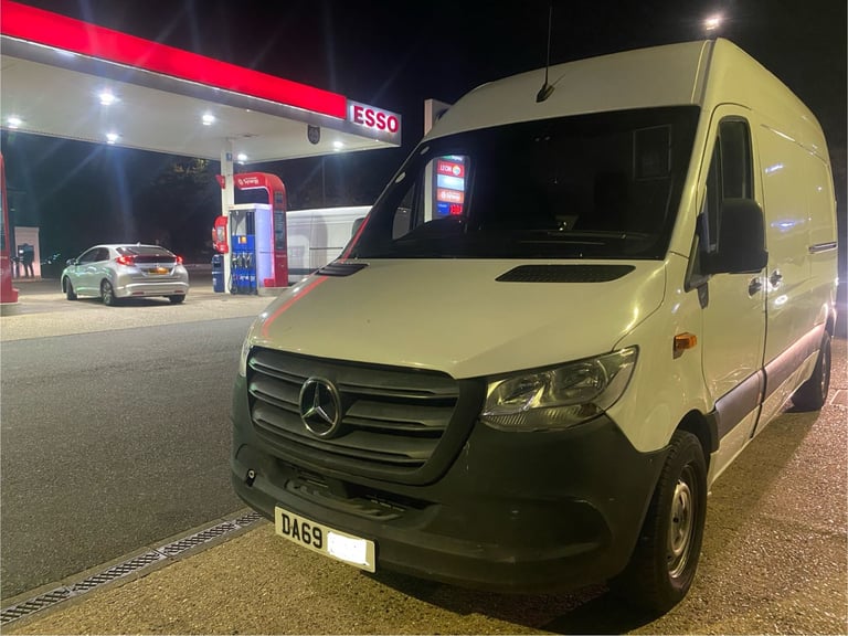 2019 Mercedes SPRINTER 314 CDI MWB L2 H2 FWD Euro 6