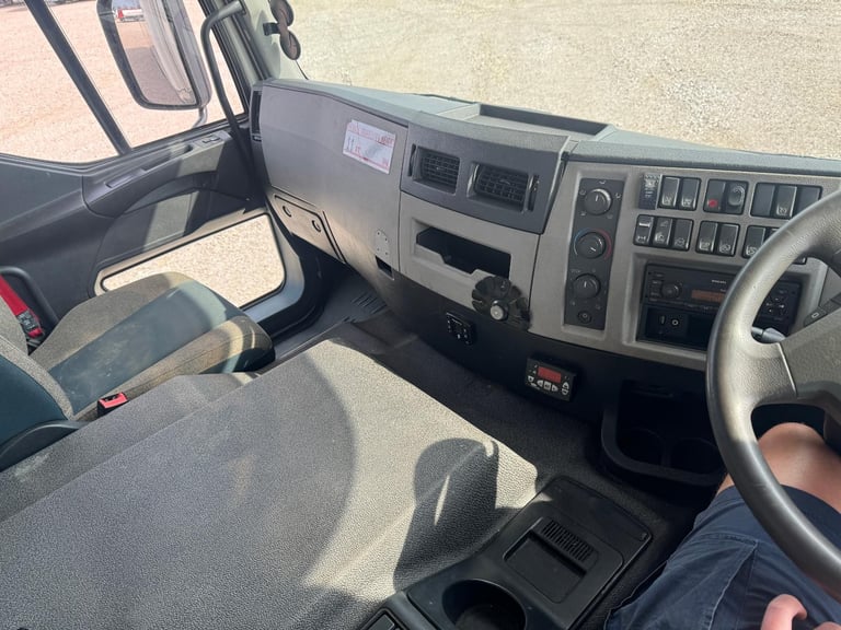 2018 VOLVO FE 280 6X2 FRIDGE 