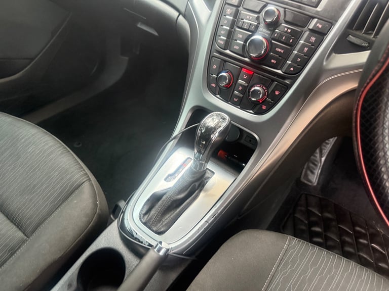 2015 Vauxhall Astra AUTOMATIC GTC SPORT 1.4t 