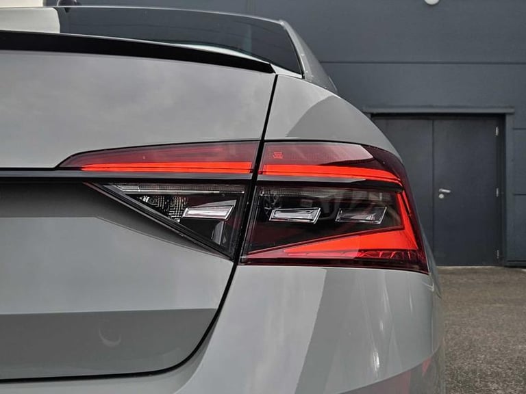 2021 Skoda Superb 2.0 TSI 190 Sport Line Plus 5dr DSG HATCHBACK PETROL Automatic
