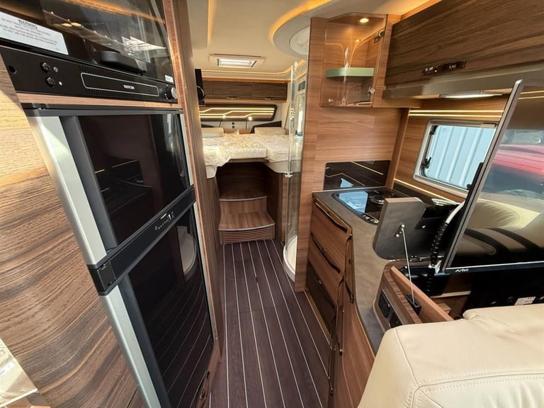 Knaus Sun I 700 LEG 6 Berth 4 Belts Luxury A Class Motorhome