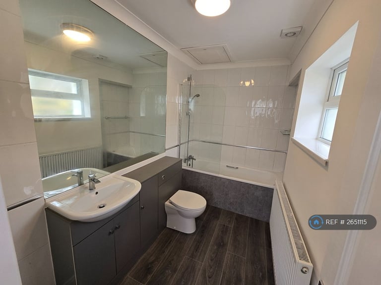 3 bedroom house in Rhosnewydd Terrace, Blackwood, NP12 (3 bed) (#2651115)