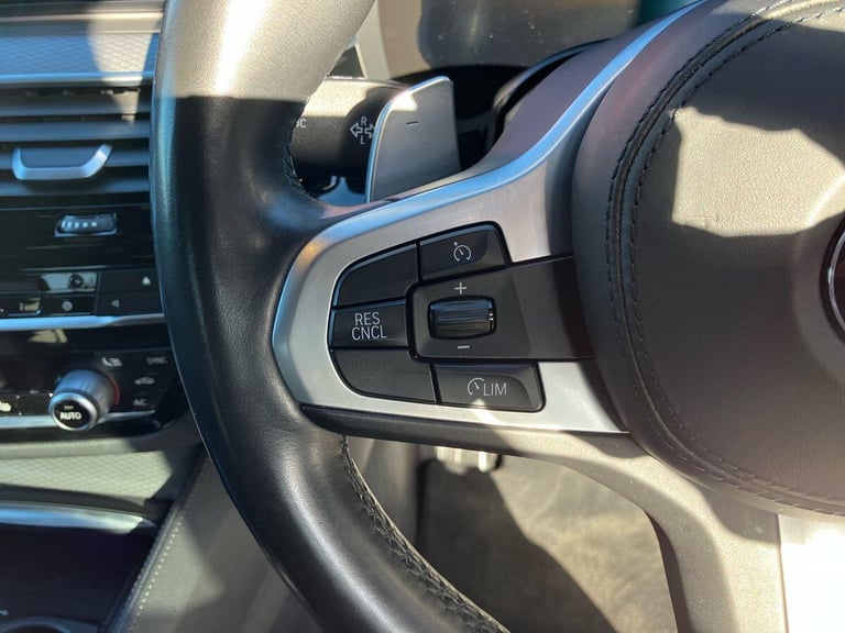 2019 BMW 5 Series 2.0 520d M Sport Auto Euro 6 (s/s) 4dr SALOON Diesel Automatic