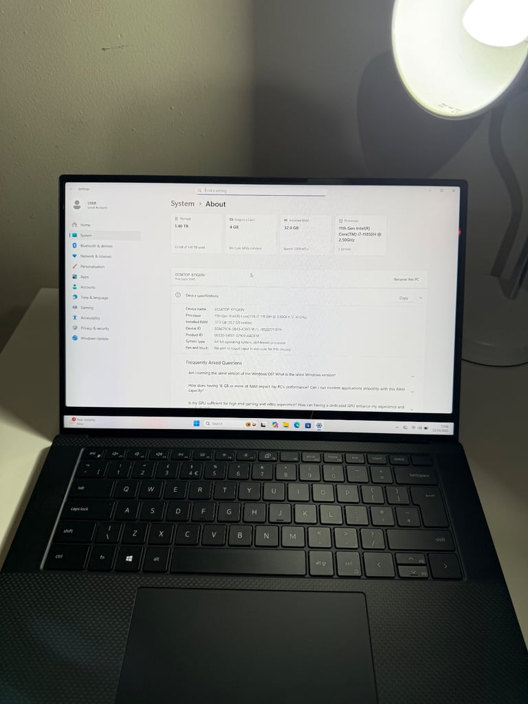 Top Spec Dell Precision 5560 Intel Core i7 11850H 4.8ghz,32gb ram,1.5TB nvme,Nvidia T1200 4gb gpu