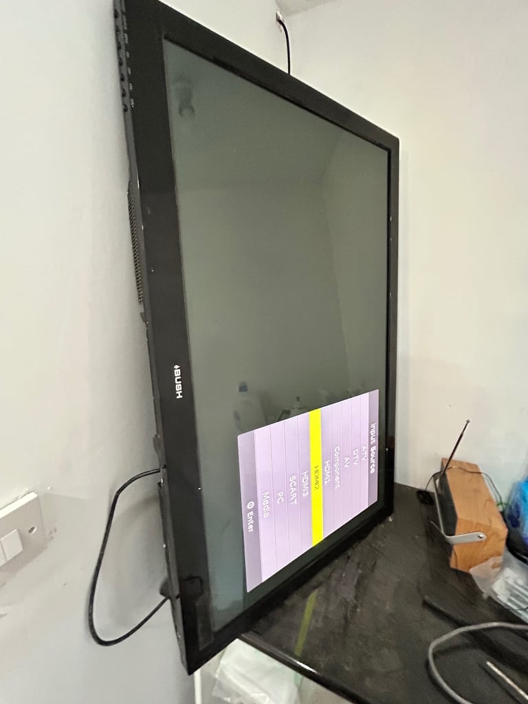 Bush television 