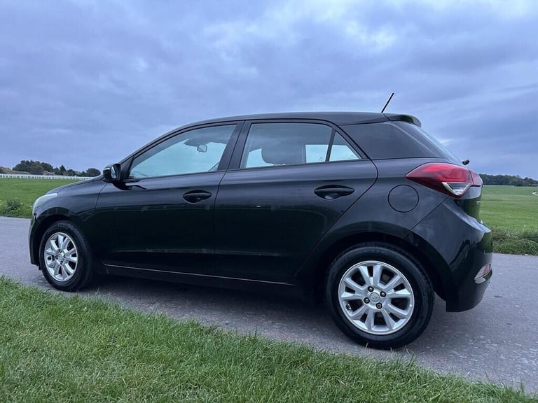 2016 Hyundai i20 1.2 SE 5dr HATCHBACK Petrol Manual