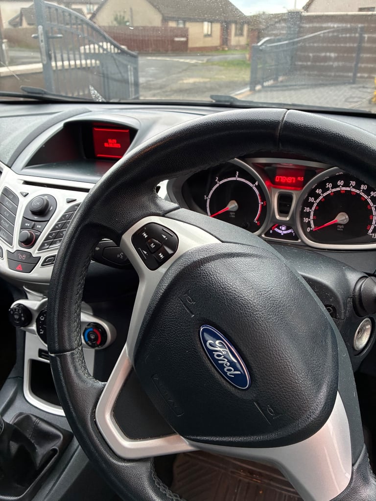 Ford, FIESTA, Hatchback, 2012, Manual, 1399 (cc), 5 doors