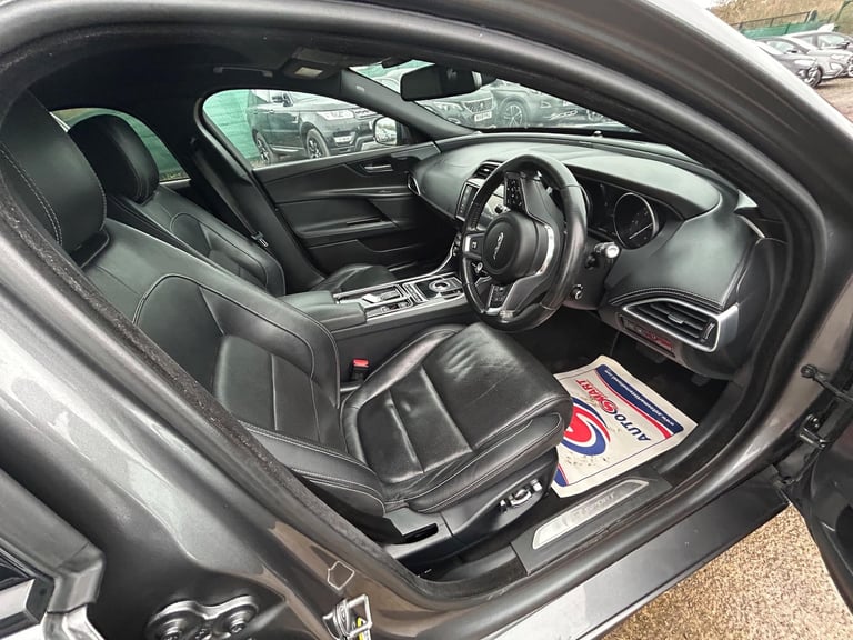 2017 Jaguar XE 2.0d R-Sport Auto AWD Euro 6 (s/s) 4dr Diesel