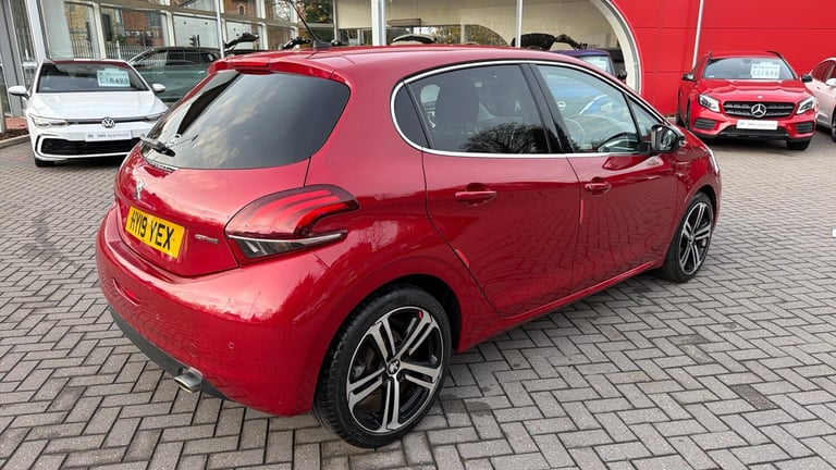  Peugeot 208 1.2 PureTech GPF GT Line Hatchback 5dr Petrol Manual Euro 6 (s/s) (110 ps) Petrol Ma...