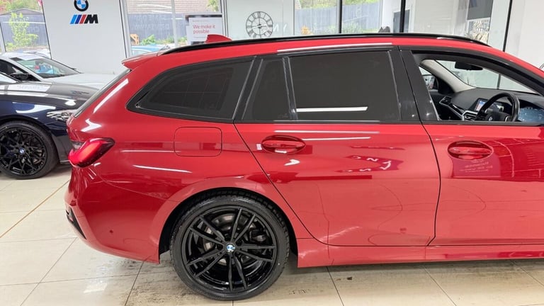 2021 BMW 3 Series 2.0 330e 12kWh Sport Pro Touring Auto Euro 6 (s/s) 5dr Estate PETROL/ELECTRIC A...