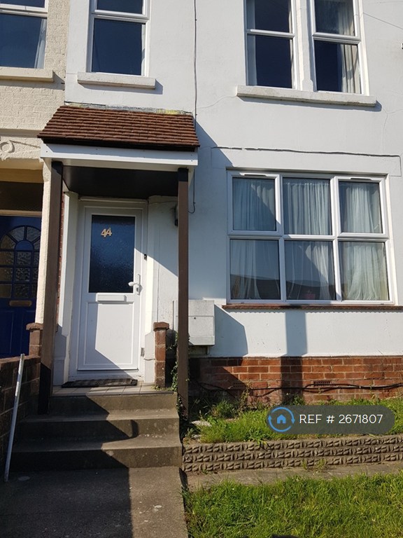 6 bedroom house in Broadlands Road, Southampton, SO17 (6 bed) (#2671807)