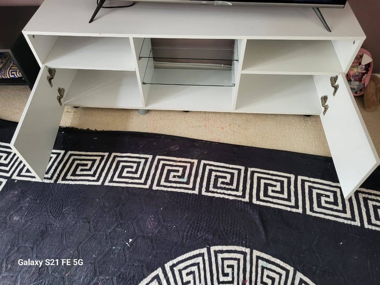 Tv table 