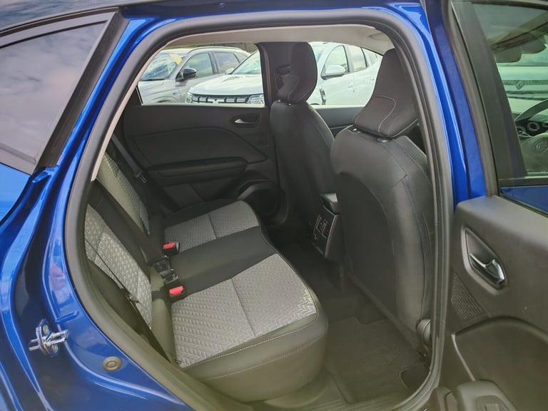 2022 Renault Captur 1.0 TCE 90 SE Limited 5dr Hatchback Petrol Manual