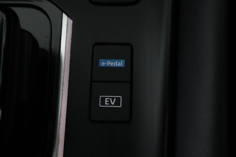 2023 Nissan Qashqai 1.5 h e-POWER Kuro Edition Auto Euro 6 (s/s) 5dr HATCHBACK PETROL/ELECTRIC Au...