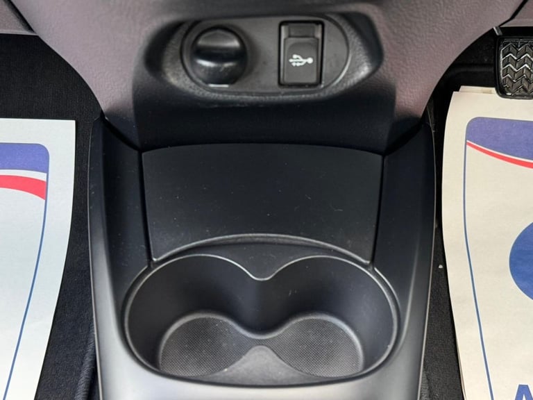 2015 65 TOYOTA YARIS 1.4 D-4D ICON HATCHBACK 5DR DIESEL MANUAL EURO 6 (90 PS) DI