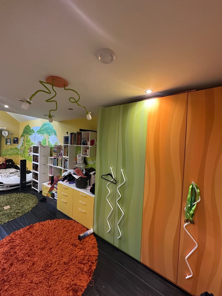 Kids Complete Bedroom Furniture Set – Made in Italy – Solid Quality