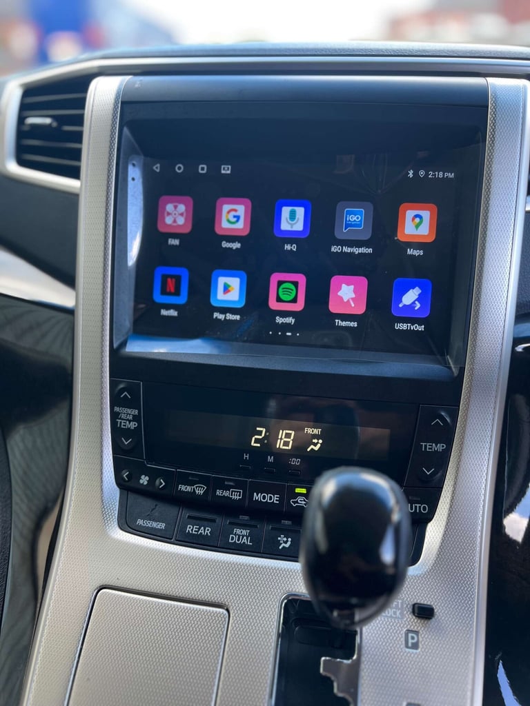 2014 Toyota Vellfire 2.4+GOLDEN EYES+GRADE 4B+FRESH IMPORT+ MPV Petrol Automatic