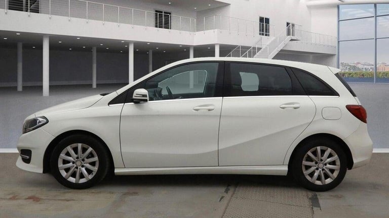 MERCEDES-BENZ B CLASS 1.5 B180 CDI SE 7G-DCT Euro 6 (s/s) 5dr 2015