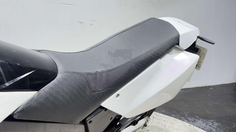 Ajs JSM 2012 2K NON RUNNING PROJECT BIKE SUPERMOTO 125CC LEARNER