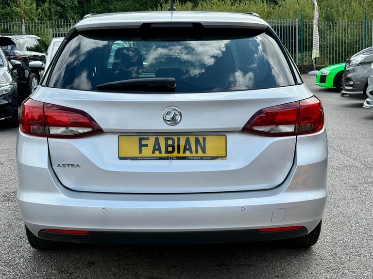 2020 Vauxhall Astra 1.2 Turbo SE Sports Tourer Euro 6 **Low Miles - 50 MPG**