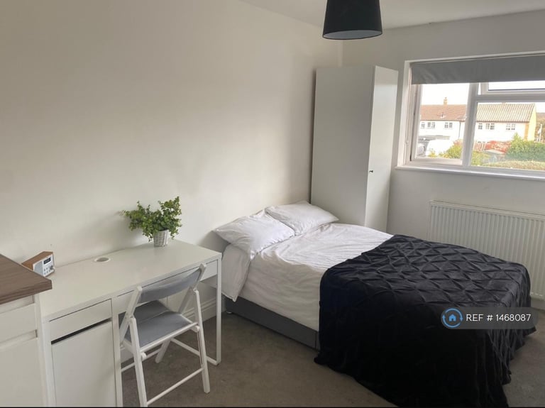 1 bedroom in Gaywood, Essex, SS15 (#1468087)
