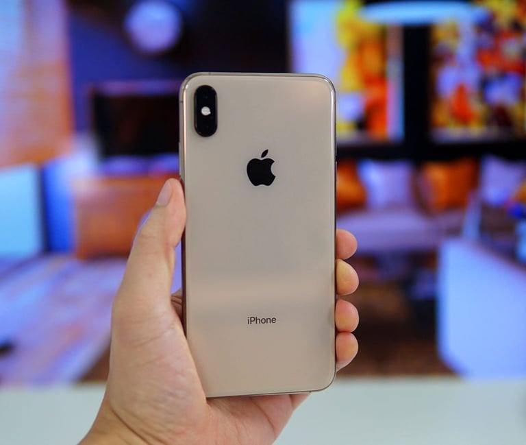 image for Like New Used Apple Iphone Xs Max Unlocked One Year Warranty 