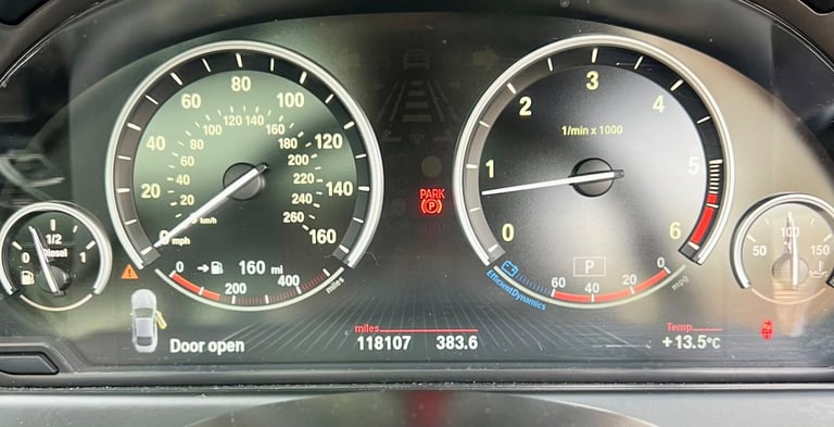 2013 BMW 6 Series 3.0 640d M Sport Auto Euro 5 (s/s) 2dr COUPE Diesel Automatic