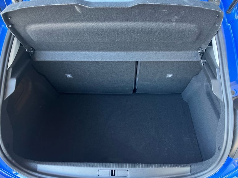 2024 Vauxhall Corsa 100kW Design 50kWh 5dr Auto Hatchback Electric Automatic