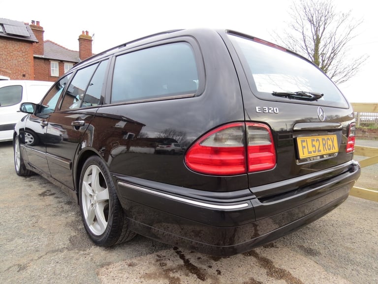2002 Mercedes-Benz E-Class E320 CDi Avantgarde 5dr Tip Auto ESTATE Diesel Automatic