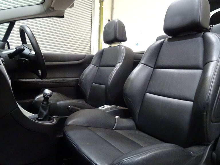 2006 Peugeot 307 2.0 Sport 2dr **TRADE SALE TO CLEAR*MOT'D UNTIL 1/10/26** CONVERTIBLE Petrol Manual
