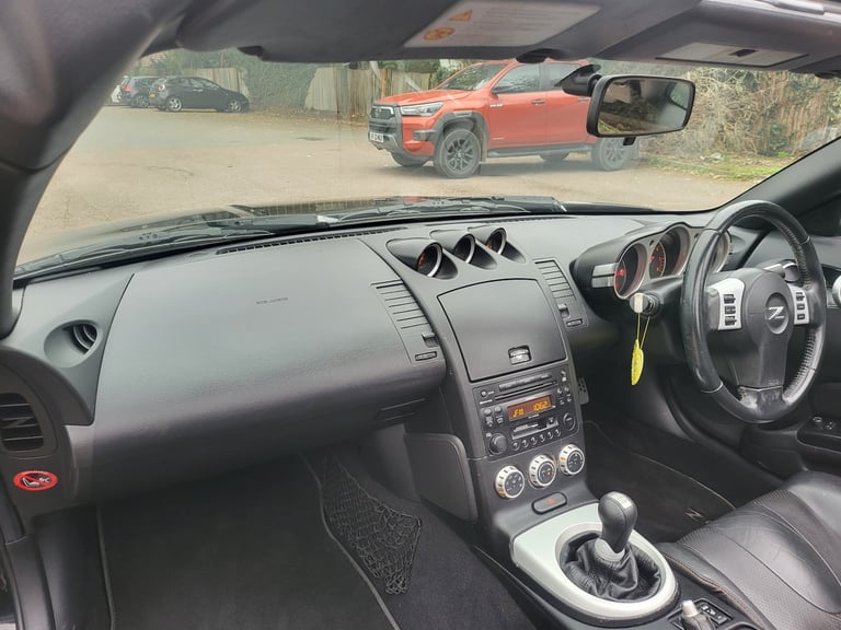 2006 Nissan 350Z 3.5 V6 300 2dr CONVERTIBLE Petrol Manual