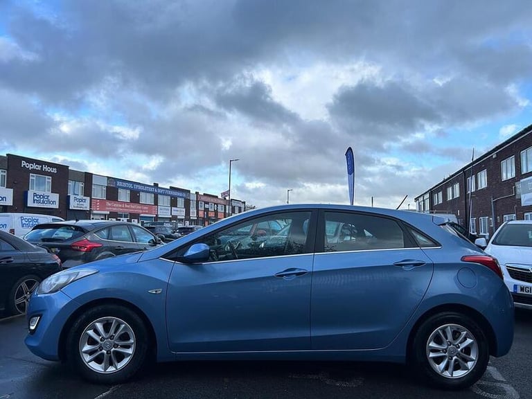2015 Hyundai i30 1.6 CRDi Blue Drive SE Hatchback 5dr Diesel Manual Euro 6 (s/s) (110 ps) Hatchba...