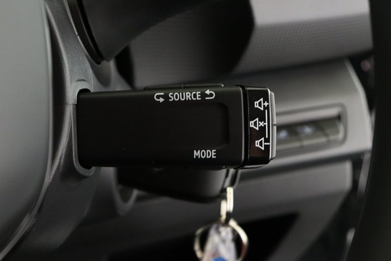 2025 Renault Trafic LL30 Blue dCi 130 Advance [Safety] Panel Van Diesel Manual