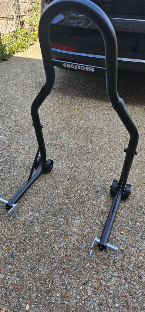 Motorcycle paddock stand
