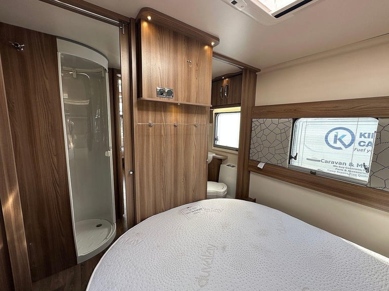 2022 Swift Elegance 850 Fixed Island Bed– 4 Berth Caravan