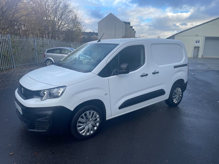 2020 Peugeot Partner 1000 1.5 BlueHDi 100 Professional Van PANEL VAN Diesel Manual