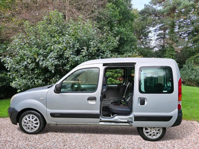 2008 Renault Kangoo Wheelchair Accessible Vehicle + 3 Seater + Electric Remote Winch  Wheelchair ...
