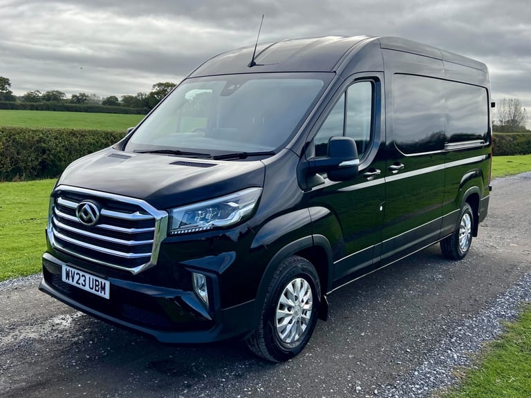 MAXUS DELIVER 9 2.0 D20 LUX Black Manual Diesel 2023 A/C