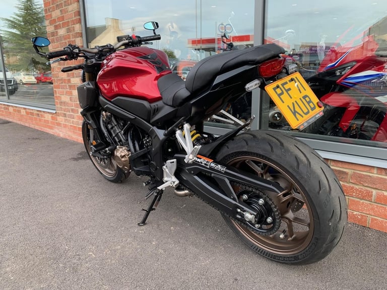 Honda CB 650 R - 1 OWNER - 2 YEAR WARRANTY