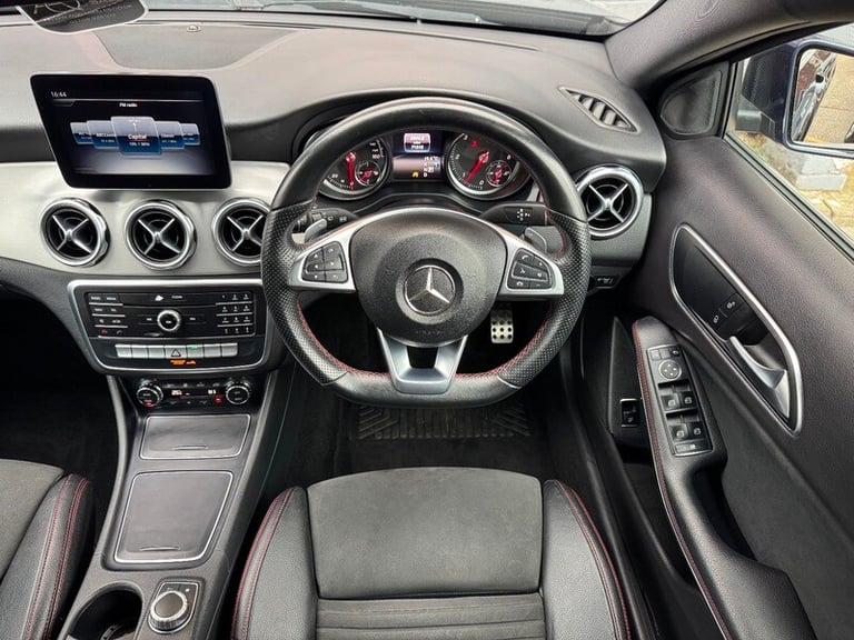 Mercedes GLA Class GLA 220 D 4MATIC AMG LINE